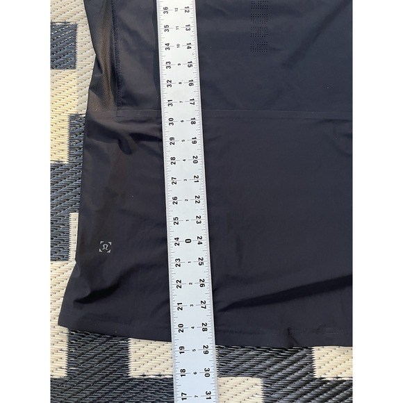 Lululemon Vital Drive Sleeveless Compression Tank Mens M Fitted Gray Workout - Picture 7 of 7